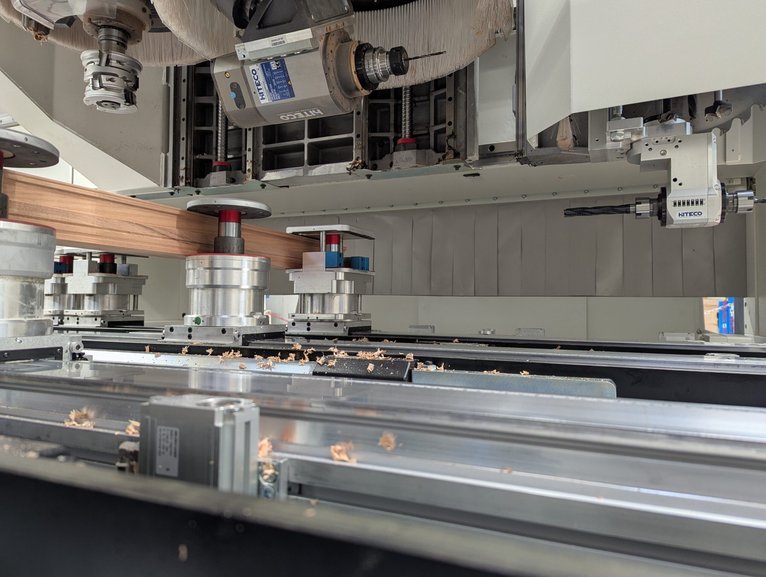 SCM Accord 600 - Lavorazione serramento